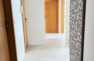 Wohnung mieten in 06184 Kabelsketal, Frisch Renovierte Dachgeschosswohnng mit Balkon !
