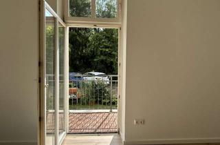 Wohnung mieten in Johannes-Zoschke-Straße, 10318 Karlshorst, Sanierte 2-Zimmer-Wohnung mit Einbauküche, Balkon, Keller und WG geeignet