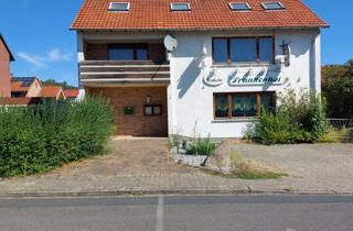 Haus kaufen in Westerbergsweg, 37120 Bovenden, Haus mit großem Grundstück für Handwerker oder Bauträger