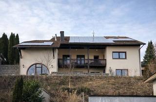 Villa kaufen in 63825 Blankenbach, Architektenvilla in ruhiger Hanglage mit Wellnessbereich und Koiteich
