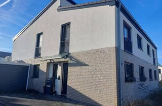 Haus mieten in Hufestr., 47623 Kevelaer, Neubau-Flair in Kevelaer: modernes Doppelhaus mit Garage