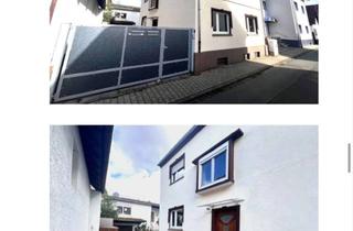 Haus mieten in Weingartenstraße, 64546 Mörfelden-Walldorf, Modernisiertes Haus mit 5 Zimmern in zentraler Lage von Mörfelden-Walldor