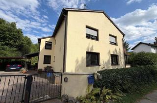 Haus kaufen in 85088 Vohburg, Zweifamilienhaus mit großem Garten in zentraler Lage von Vohburg-Oberdünzing