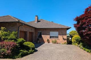 Einfamilienhaus kaufen in 34225 Baunatal, Baunatal - Freistehendes Einfamilienhaus mit großem Garten & Weitblick