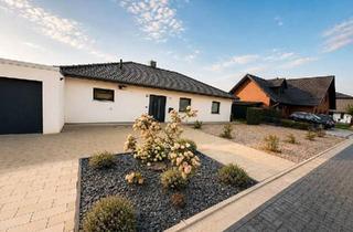 Haus kaufen in 38467 Bergfeld, Bergfeld - Moderner Bungalow mit Doppelgarage & 915 m² Grundstück nahe WOB