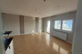 Wohnung kaufen in 65550 Limburg, Limburg an der Lahn - Wohnung mit Hauscharakter | 305 m² Garten | Wintergarten | Garage