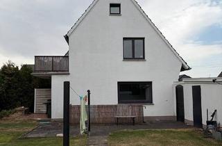 Einfamilienhaus kaufen in 53859 Niederkassel, Niederkassel - Freistehendes Einfamilienhaus in Niederkassel, 919 m² Grundstück