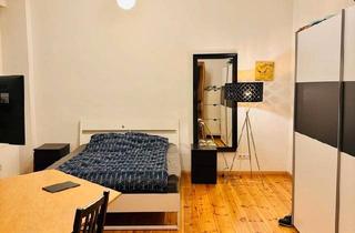 Wohnung kaufen in Mühsamstraße, 10249 Berlin, Berlin - Altbau-Wohnung in Hochparterre-Lage | 75 m² | Energieeffizienz B