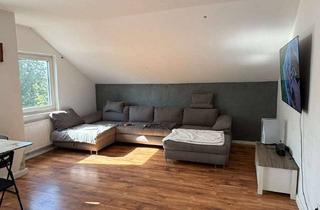 Wohnung kaufen in 30916 Isernhagen, *Provisionfrei* großzügige 4-Zimmer Dachgeschosswohnung