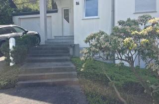 Wohnung kaufen in Im Sand 86, 53619 Rheinbreitbach, Kapitalanlage mit Terrasse: Helle 2-Zimmer-Wohnung im gepflegten 3-Parteien-Haus