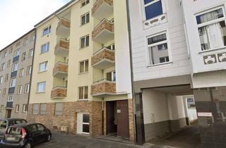 Wohnung kaufen in 50672 Altstadt-Nord, Südstadt: Maklerfreie ETW, zwei Balkone und eine Garage im Innenhof!