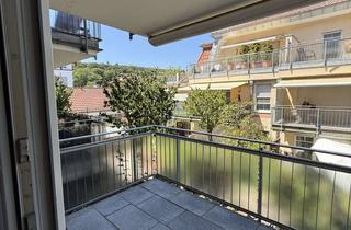 Wohnung kaufen in 65719 Hofheim am Taunus, Attraktive 2-Zimmer-Seniorenwohnung: Komfortabel, sicher und sofort bezugsfrei