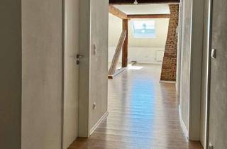 Wohnung mieten in Riedenburger Straße 10, 93155 Hemau, 2,5-Zimmer-Dachgeschosswohnung mit ca. 100 m²