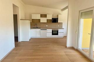 Wohnung mieten in Franklbachstraße 26a, 94121 Salzweg, Moderne 3-Zimmerwohnung mit Balkon, EBK und Carport in ruhiger Lage!