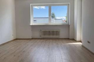 Wohnung mieten in 83301 Traunreut, helle, geräumige 3-Zi-Whg. mit Balkon in Zentrumsnähe von Traunreut