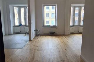 Wohnung mieten in Theaterstraße 76, 52062 Aachen, Modernisierte 4-Zimmer-Altbauwohnung mit Balkon in bester Innenstadtlage von Aachen – WG geeignet