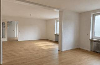 Wohnung mieten in 29633 Munster, 220 m² große 6-Zimmer-Wohnung mit Terrasse und Einbauküche in zentraler Lage
