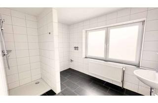 Wohnung mieten in 26446 Friedeburg, Helle 2-Zimmer-Wohnung mit Balkon & Gäste-WC in zentraler Lage von Friedeburg