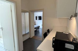 Wohnung mieten in Rathenaustraße 28, 95444 Altstadt, 1-Zi.Wohnung 30 m² möbliert | 850€ |zentral nahe Uni BT ab 15.09.