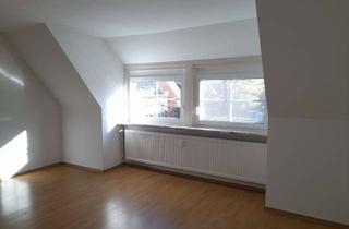 Wohnung mieten in Kampenweg 14, 24768 Rendsburg, Freundliche 3-Zimmer-Wohnung im Dachgeschoss mit EBK