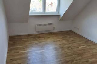 Wohnung mieten in 30173 Südstadt, Geräumige Dachgeschosswohnung in Südstadt