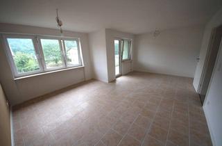Wohnung mieten in 74865 Neckarzimmern, Marko Winter Immobilien -Neckarzimmern: Gemütliche 3,5-Zimmer-Wohnung mit Balkon