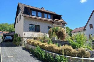 Haus kaufen in 37181 Hardegsen, Zweifamilienhaus in attraktiver Lage von Hardegsen