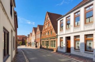 Haus kaufen in 25554 Wilster, Das „Hudemannsche Haus“ von 1596: Historisches Eigenheim mit Einliegerwohnung oder hochrentables Zin