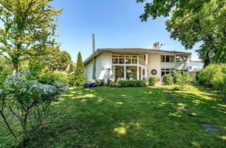 Villa kaufen in 82110 Germering, Designer-Villa mit großem Raumangebot und schönem Garten