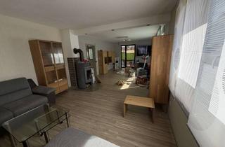 Einfamilienhaus kaufen in 37671 Höxter, Charmantes freistehendes Einfamilienhaus mit großzügigem Grundstück in Höxter Fürstenau.