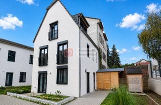 Wohnung kaufen in Maybachstraße 28b, 60433 Eschersheim, Top!! Attraktives Haus auf zwei Etagen mit gehobenem Wohnkomfort