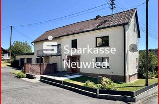 Einfamilienhaus kaufen in 56307 Dürrholz, Einfamilienhaus mit drei Garagen in ruhiger Lage