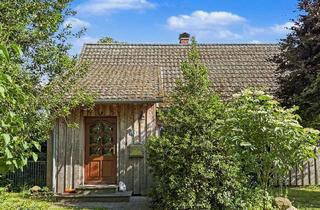Haus kaufen in 17509 Loissin, Charmantes Sanierungsobjekt mit Ausbaupotenzial auf ca.1600m² Traumgrundstück in Loissin-Ludwigsburg