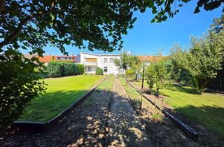 Reihenhaus kaufen in 38170 Schöppenstedt, Mehrfamilienreihenhaus mit Hinterhaus und Garten in zentraler Lage