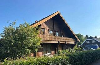 Haus kaufen in 21529 Kröppelshagen-Fahrendorf, Kaufgelegenheit: Blockbohlenhaus mit zwei Wohneinheiten und Vollkeller
