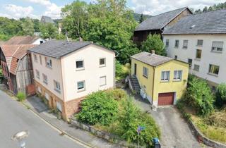 Haus kaufen in 96472 Rödental, Charmantes Wohnhaus mit spektakulärem, ca. 3.000 m² großem Gartengrundstück, Garagenhaus & Scheune