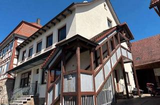Mehrfamilienhaus kaufen in 36214 Nentershausen, Großzügiges Mehrfamilienhaus mit Sauna in Nentershausen-Süß