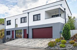 Haus kaufen in 54340 Klüsserath, Einzugsbereites KfW40-Effizienzhaus in Holzständerbauweise (ISOWOODHAUS) mit pflegeleichtem Garten