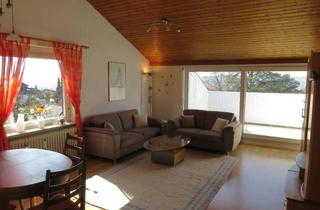 Immobilie mieten in Flandernstr. 48, 73732 Esslingen, Ruhige, aussichtsreiche+möblierte 2-Zi.-DG-Whg. von Privat, Esslingen-Hohenkreuz, Loggia+Stellplatz