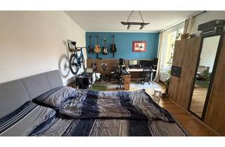 Immobilie mieten in 10247 Friedrichshain, Befristet Sept-Mai: Helle, möblierte 2 Zimmer Wohnung mit Balkon
