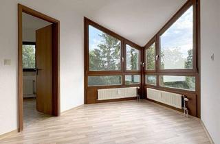 Wohnung kaufen in Wilstorfstraße 42, 78050 Villingen-Schwenningen, Großzügige 4,5-Zimmer-Wohnung mit Balkon in beliebter Wohnlage von Villingen-Schwenningen
