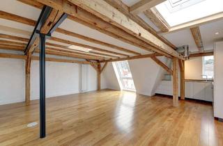 Wohnung mieten in Rothstraße 31, 89073 Mitte, Großzügige 2-Zimmer-Dachgeschosswohnung im kernsanierten Gründerzeithaus – Ulm-Mitte