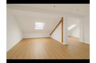 Wohnung mieten in Januariusweg 26, 68526 Ladenburg, Exklusives Dachgeschoss mit Charakter — 3-Zimmer-Wohnung in toller Lage von Ladenburg
