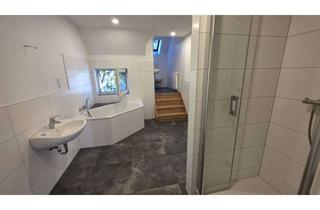 Wohnung mieten in Rödlitzer Straße 27, 09350 Lichtenstein, Frisch saniert: Großzügige 4-Zimmer-DG-Wohnung mit eigenem Garten