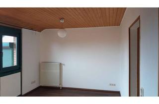 Wohnung mieten in 41541 Dormagen, Helle Einliegerwohnung mit Balkon, Badewanne und Klimaanlage