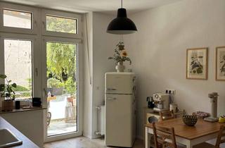 Wohnung mieten in 45131 Rüttenscheid, Charmante Altbau Wohnung in Essen-Rüttenscheid