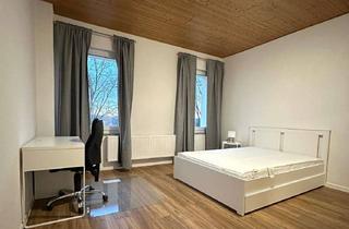 WG-Zimmer mieten in Badenstedter Straße 76, 30453 Linden-Mitte, Attraktives, möbliertes Zimmer in 3er-WG in Linden!