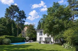 Villa kaufen in 14532 Kleinmachnow, Familienvilla mit Pool, Sauna und parkähnlichem Garten im begehrten Musikerviertel von Kleinmachnow