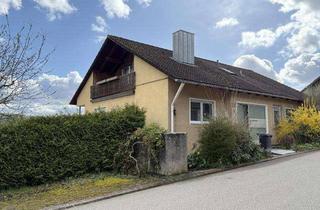 Haus kaufen in 91610 Insingen, Freistehendes Wohnhaus mit 3 Garagen in ruhiger Wohnlage von Insingen