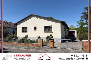 Haus kaufen in 67551 Pfeddersheim, Bungalow-Glück im Pfeddersheimer Musikerviertel: ca. 135 m² Wohnen, Terrasse, Garten, Garage!